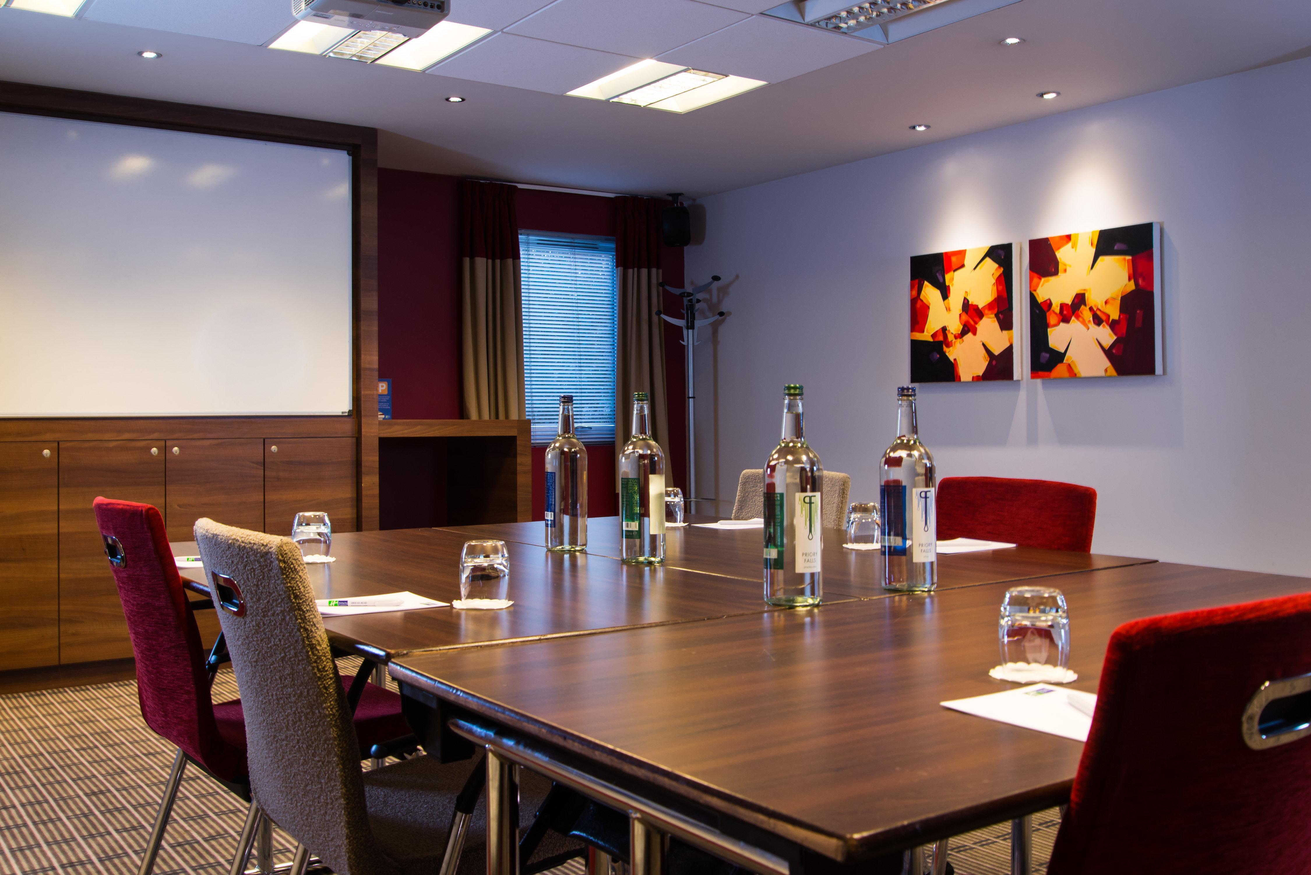 Holiday Inn Express Stoke-On-Trent By Ihg Exterior photo