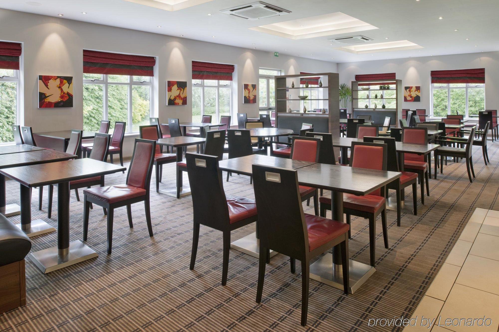 Holiday Inn Express Stoke-On-Trent By Ihg Facilities photo
