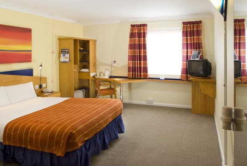 Holiday Inn Express Stoke-On-Trent By Ihg Room photo